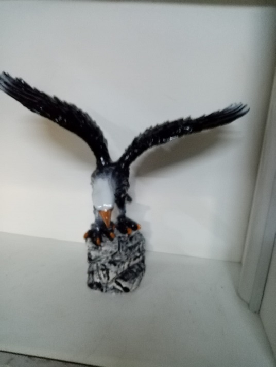 Polyester kartal heykel